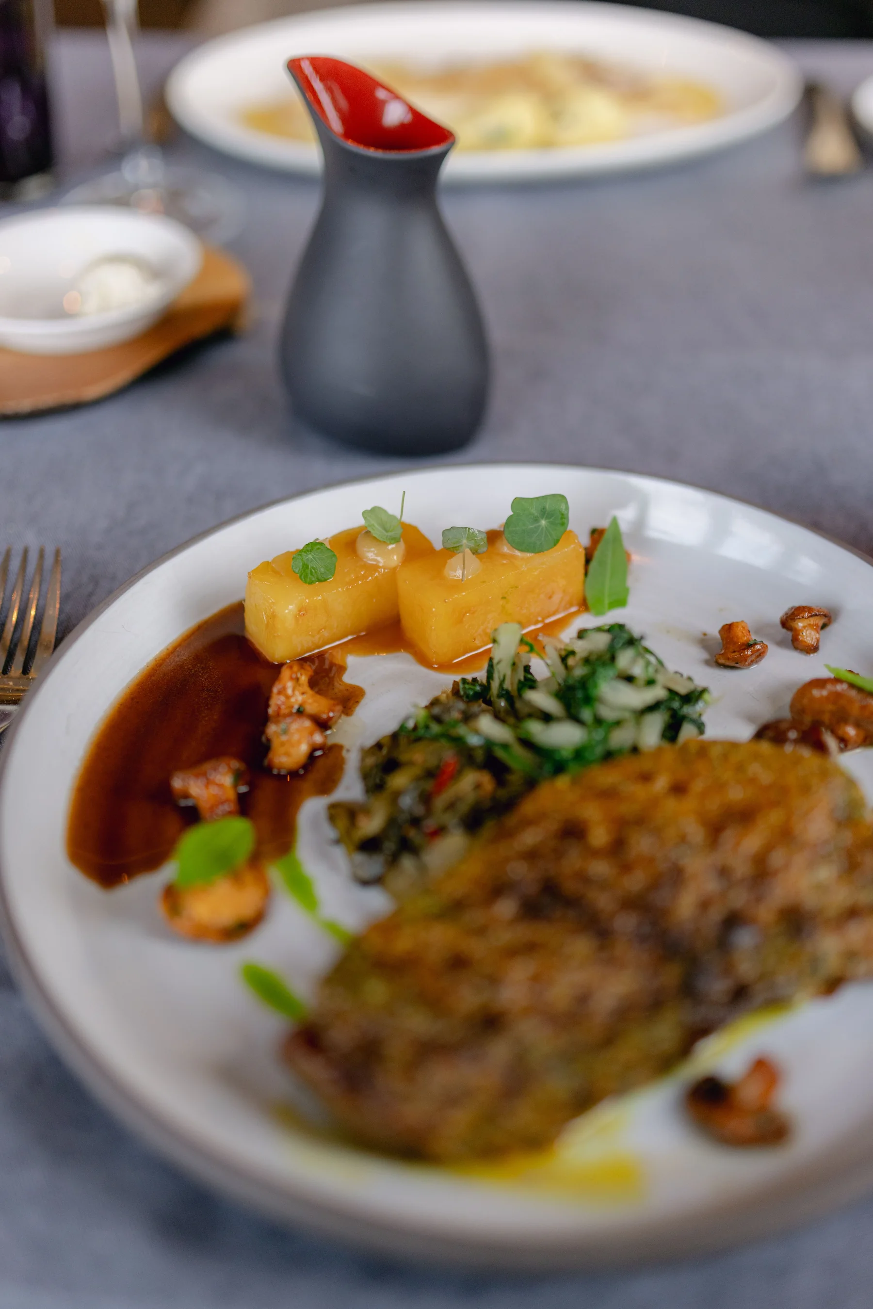 Orison Fine Dining — деталь интерфейса 2